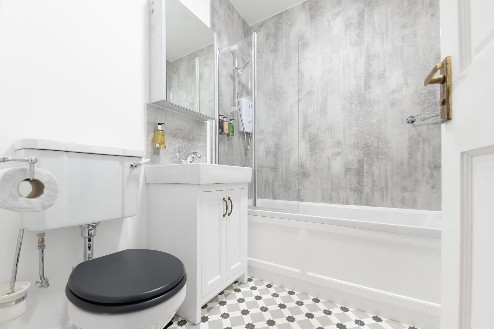 1 Old Edinburgh Court Apartment Inverness Ngoại thất bức ảnh