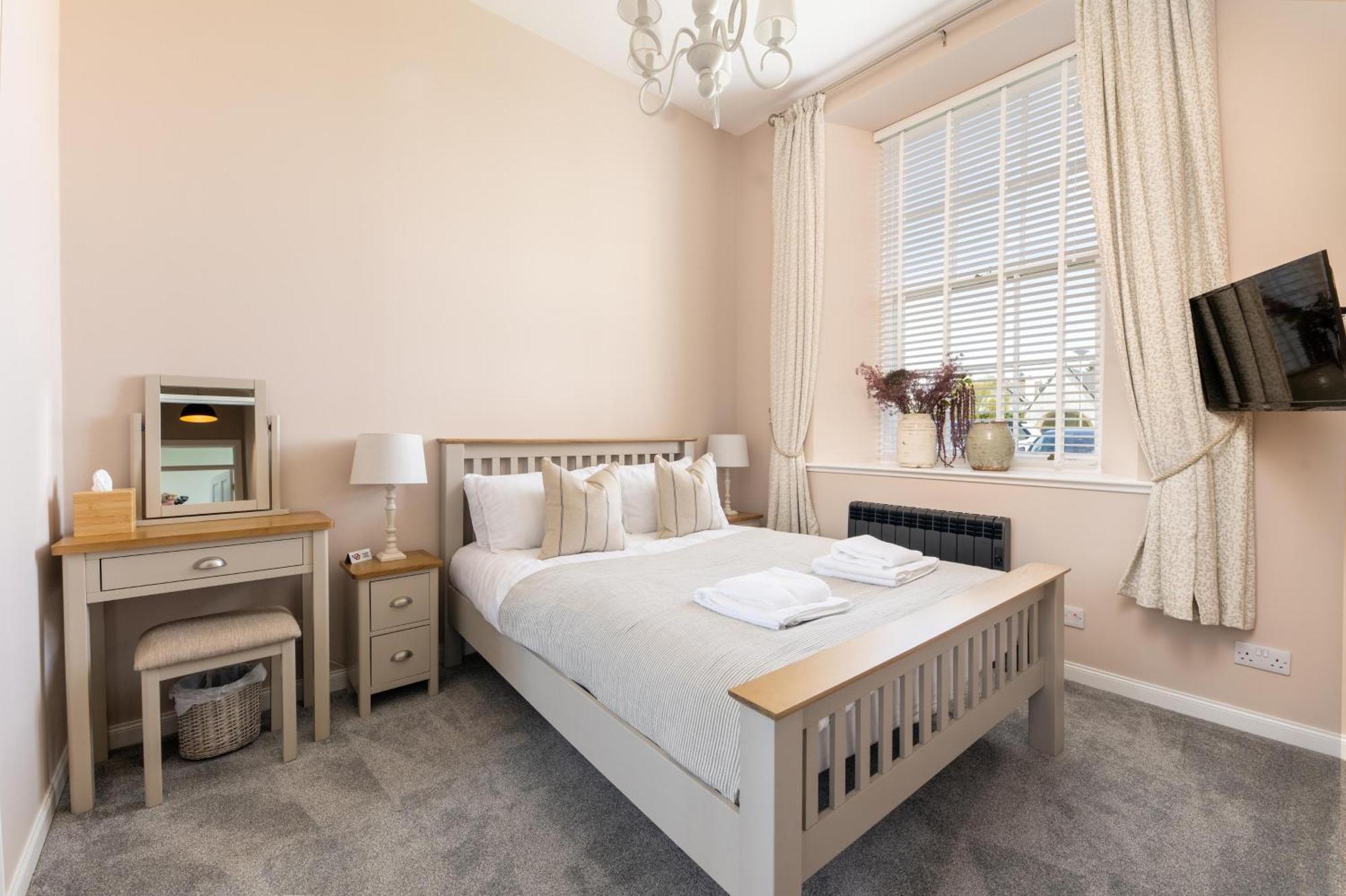 1 Old Edinburgh Court Apartment Inverness Ngoại thất bức ảnh